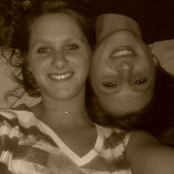 Meet your Posher, Katie - Picture 1 of 1